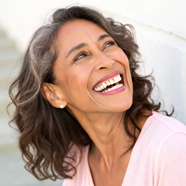 Ana Julia V., patient testimonial, before and after, Extreme Smile Makeover, Dr. Mariano Estrada, DDS, Santo Domingo